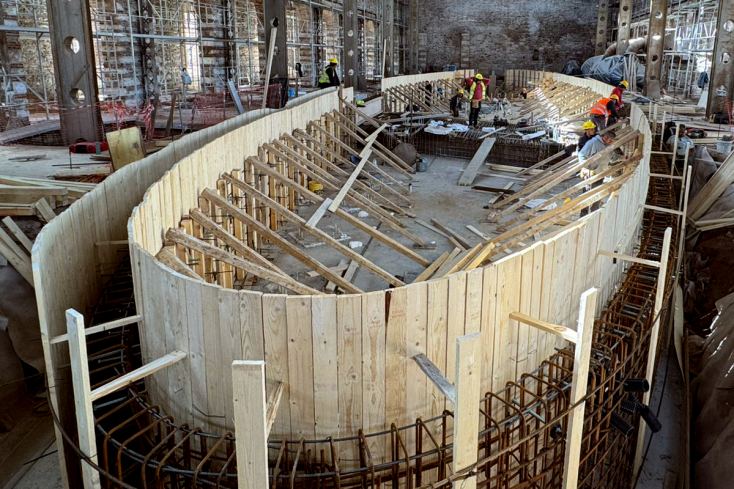 ΔΑΙΔΑΛΟΣ - «Χτίζοντας» την καρδιά του Pharos