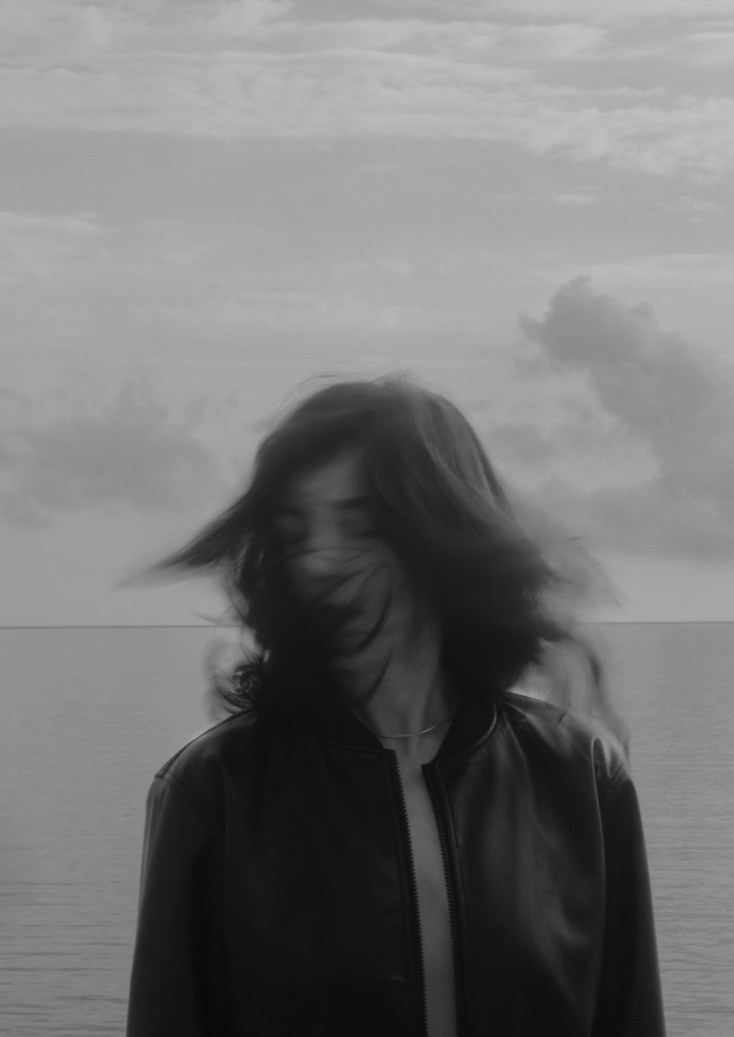 Η Λουκία Μιχαλοπούλου ενσαρκώνει την Ηλέκτρα, σε σκηνοθεσία Δημήτρη Τάρλοου