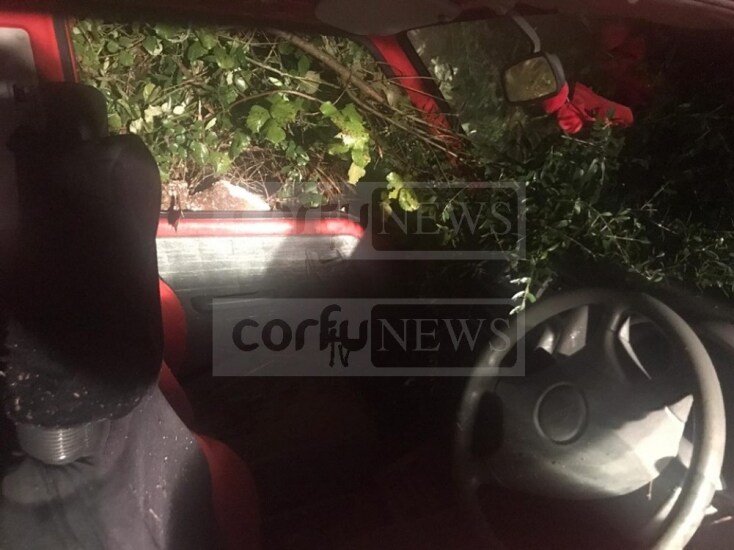 Κέρκυρα-κακοκαιρια-αυτοκινητο