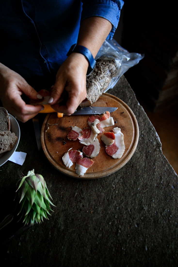 Φωτογραφία από την ετοιμασία του μενού γευσιγνωσίας.