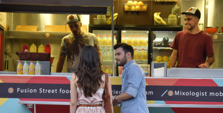 προβάλλεται στους κινηματογράφους από 1η Ιανουαρίου του 2020