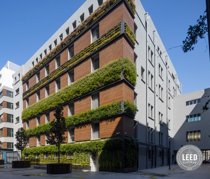 Tα κτήρια A &amp; C του Piraeus Port Plaza 3