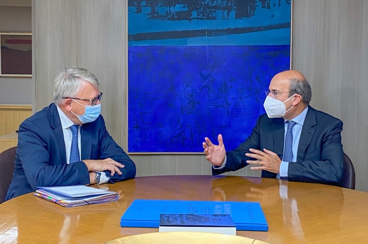 Συνάντηση Χατζηδάκη με τον Επίτροπο Απασχόλησης και Κοινωνικών Δικαιωμάτων, Νικολά Σμιτ