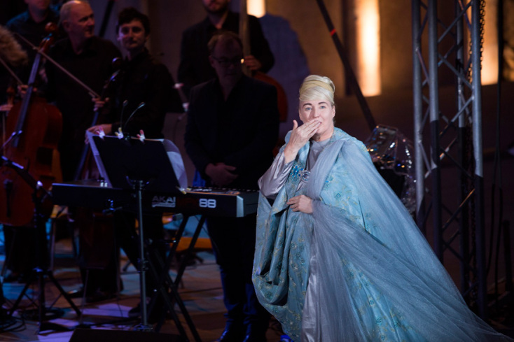 «The mystery of the Bulgarian Voices feat Lisa Gerrard» στο Christmas Theater - Κλειστό ολυμπιακό στάδιο Γαλατσίου (Βεϊκου)