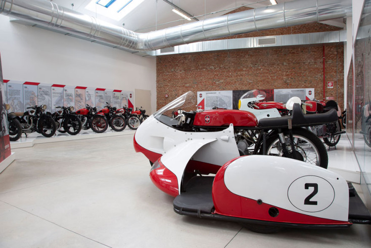 03_piaggio_museum.jpg