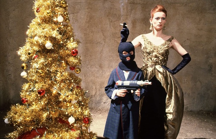 Jody Graber and Tilda Swinton in Edward II (1991)