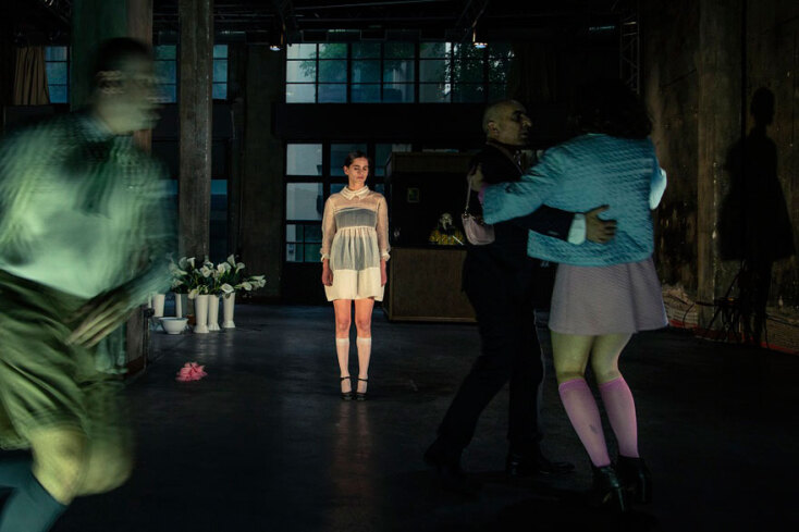 «Έντα Γκάμπλερ» του Χένρικ Ίψεν στο Bios main. © Βαγγέλης Πουλής