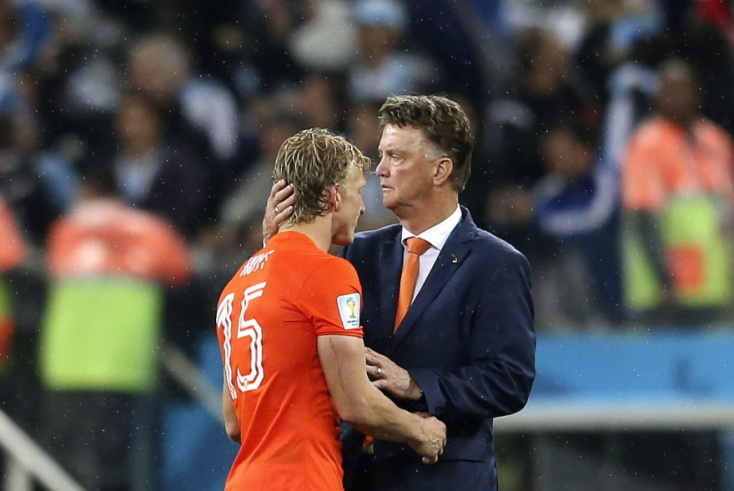 Ο Λούις Φαν Χάαλ μαζί με τον Ντίρκ Κάουτ.