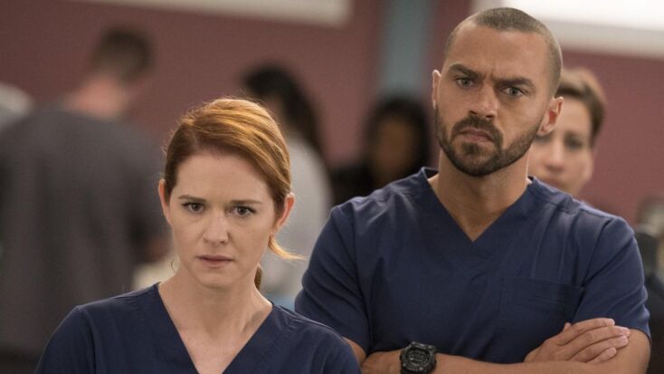 1534527079-sarah-drew-april-kepner-greys-anatomy-season-14-jackson-avery-jesse-williams.jpg