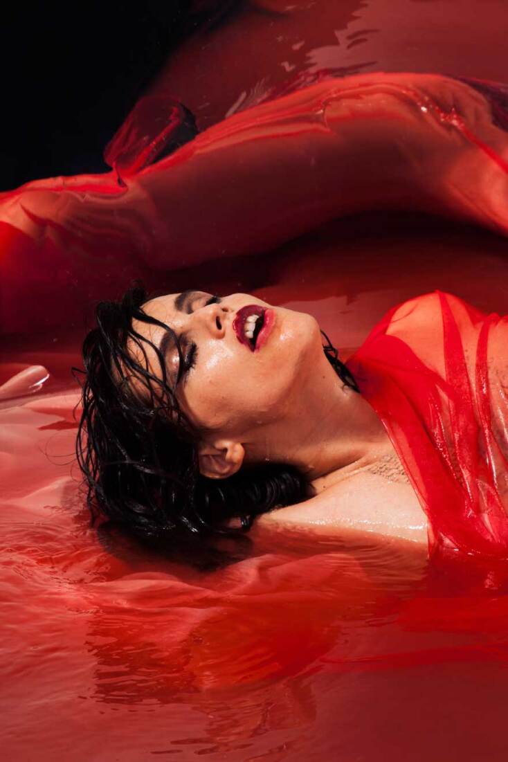 Anna Calvi © Maisie Cousins