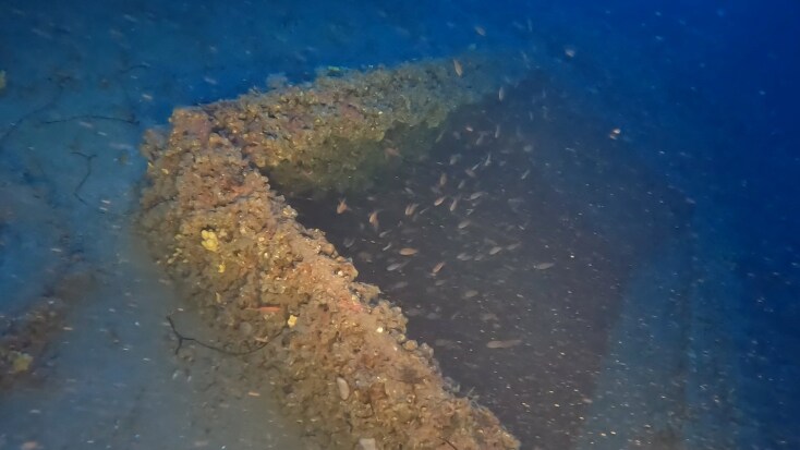 Πλοίο «Τρεις Ιεράρχαι»: Πρυμναίο αμπάρι διακρίνεται το κουβούσι