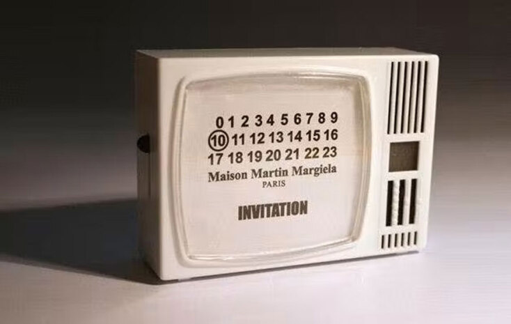 Πλαστική τηλεόραση - Maison Martin Margiela FW2009