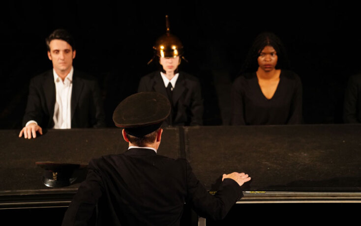 Μαθήματα Πολέμου ΙΙ © akriviadis.gr