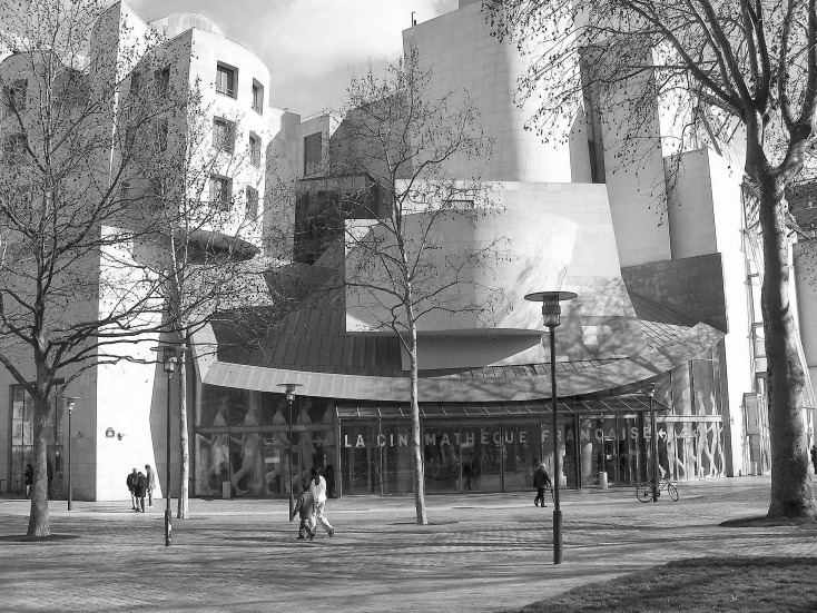 Η γαλλική ταινιοθήκη στο Παρίσι, έργο του Frank Ghery, 2006