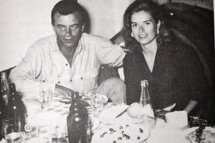 Ο Σπύρος Μουστακλής με τη γυναίκα του, Χριστίνα Δημητρακάκη - Μουστακλή