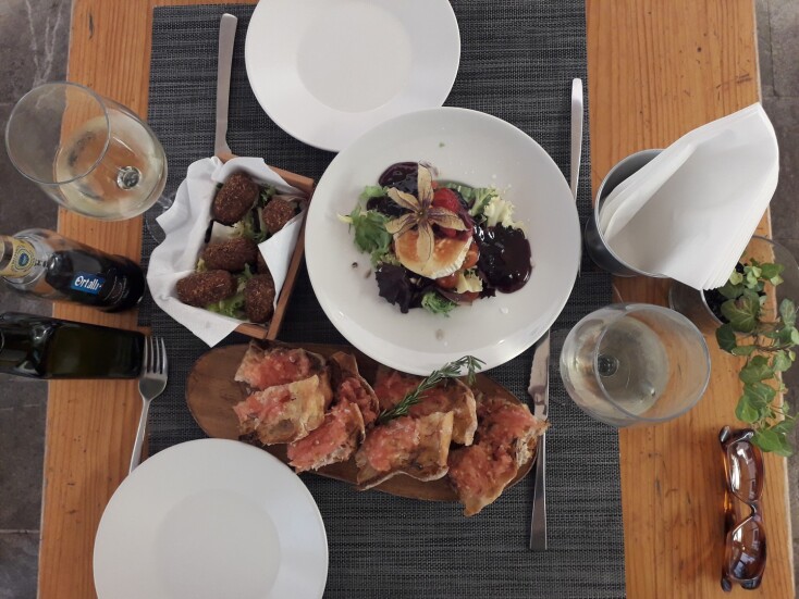 © Φιλίππα Δημητριάδη 