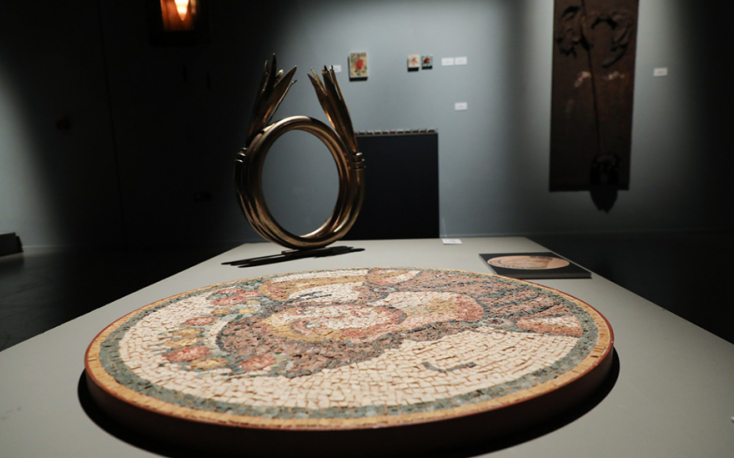 Το Ίδρυμα Μείζονος Ελληνισμού γιορτάζει τη Διεθνή Ημέρα Μουσείων με δωρεάν εικονική περιήγηση στην έκθεση «Διαχρονίες»