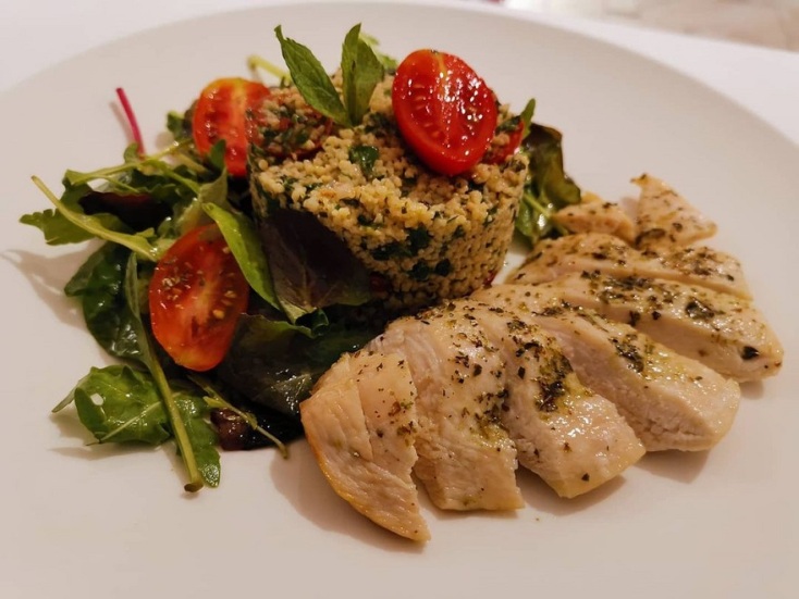 Parthenis Cafe: Το ελληνικό καλοκαίρι στη Μύκονο