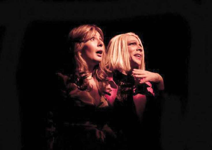 Κυρία Ιουλία στον Πολυχώρο Αθηναΐς