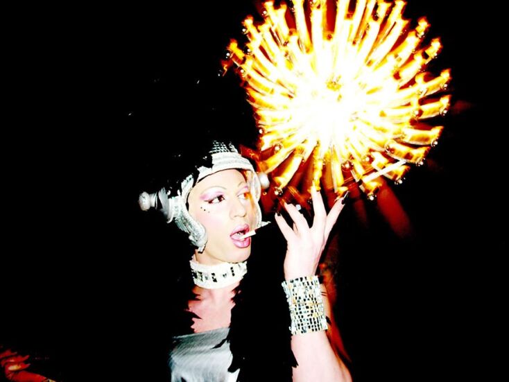 Ο Τάσος Βρεττός στο Φεστιβάλ Αθηνών Επιδαύρου με το «The Feel. Backstage»