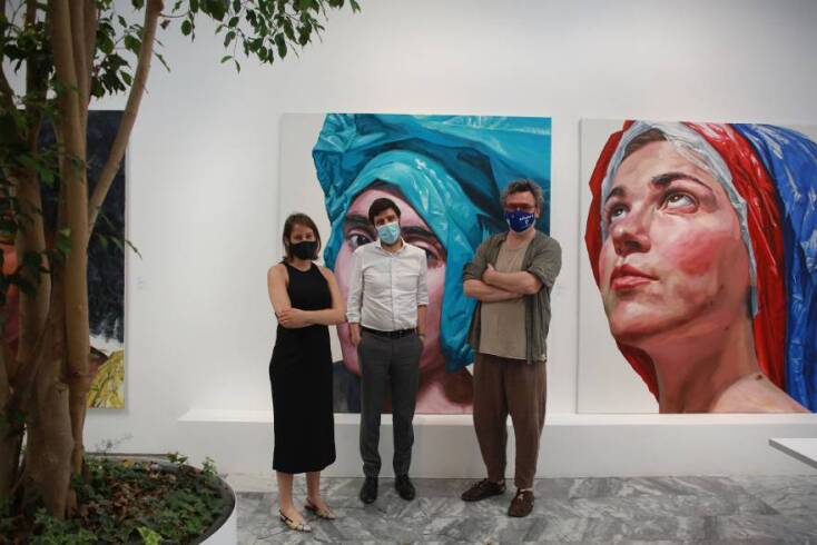 Ο υφυπουργός Πολιτισμού &amp; Αθλητισμού Νικόλας Γιατρομανωλάκης με την Τατιάνα Δήμου και τον Κλεομένη Κωστόπουλο 