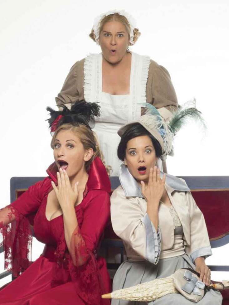 Ο βαφτιστικός της κυρίας στον Πολυχώρο Αθηναΐς