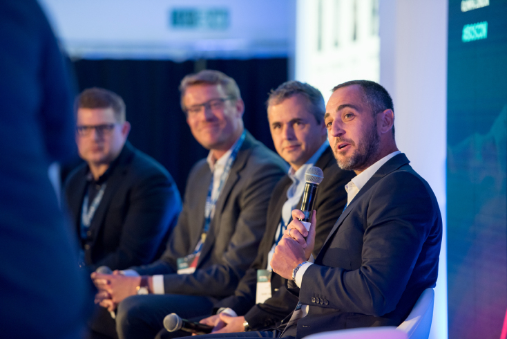 Ο Πάνος Κωνταντόπουλος, Chief Marketing Office της Stoiximan, τοποθετείται στο πάνελ επικοινωνίας του Συνεδρίου, 2020 Vision – The Future in Focus.