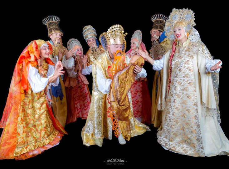 «Ο Τσάρος με τη μακριά γενειάδα», Κάρμεν Ρουγγέρη