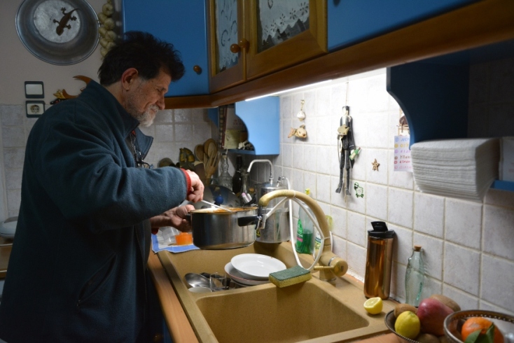 Ο Γιάννης Στεφανάκις περιγράφει την καθημερινότητά του τις ημέρες του κορωνοϊού