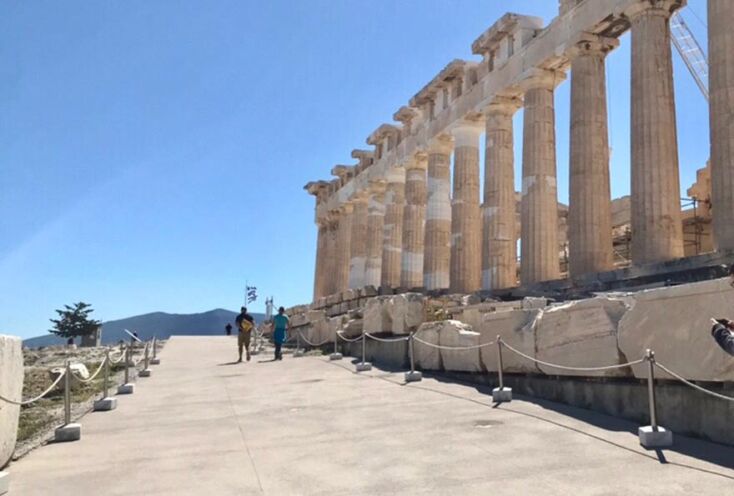 Η λάμψη των μνημείων της Ακρόπολης