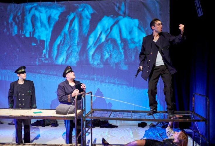 Η θεατρική μεταφορά του «Europa» θα παρουσιαστεί σε πανελλήνια πρώτη στην Εναλλακτική Σκηνή της ΕΛΣ