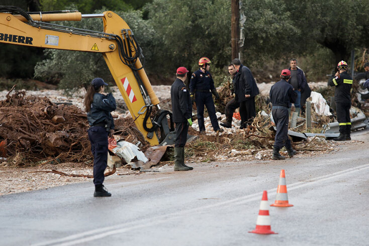 Μαγούλα - λάσπη