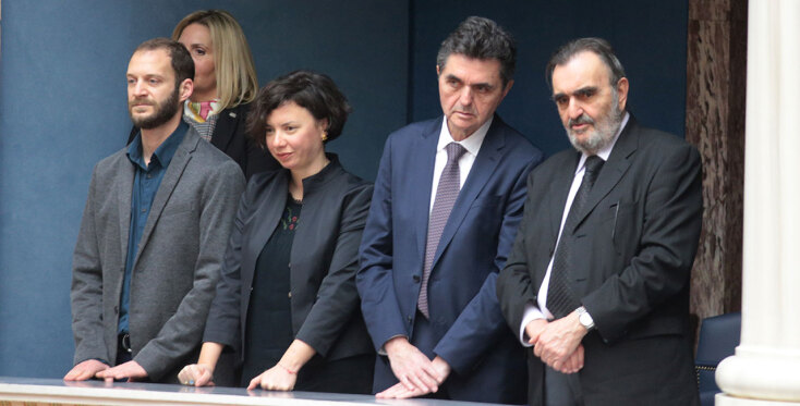 Από τα θεωρεία παρακολούθησε την ορκωμοσία της ο σύντροφος της Κατερίνας Σακελλαροπούλου