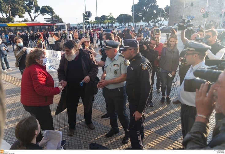 Διαμαρτυρία καλλιτεχνών στη Θεσσαλονίκη