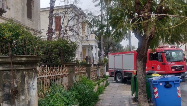 Κατέρρευσε στέγη και τμήμα νεοκλασικού στα Χανιά  