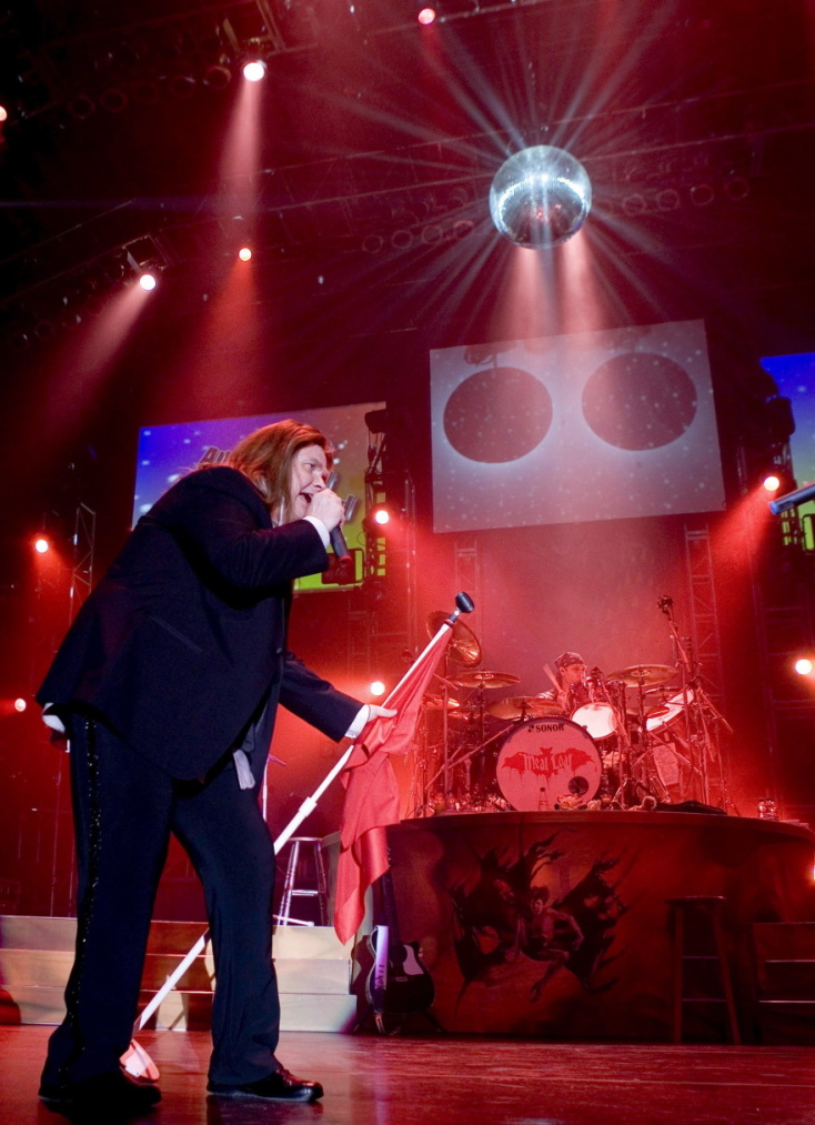 Ο Meat Loaf κατά τη διάρκεια ενός live.