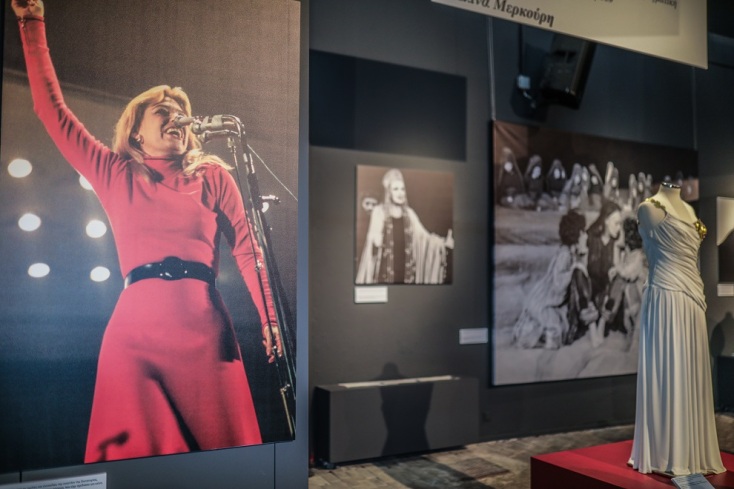 ΕΠΙΣΚΕΨΗ ΤΗΣ ΠτΔ ΚΑΤΕΡΙΝΑΣ ΣΑΚΕΛΛΑΡΟΠΟΥΛΟΥ ΣΤΗΝ ΕΚΘΕΣΗ ''ΜΕΛΙΝΑ ΜΕΡΚΟΥΡΗ'' ΣΤΗΝ ΤΕΧΝΟΠΟΛΗ ΑΘΗΝΩΝ (EUROKINISSI / ΓΡΑΦΕΙΟ ΤΥΠΟΥ ΠΡΟΕΔΡΙΑ ΔΗΜΟΚΡΑΤΙΑΣ / ΘΟΔΩΡΗΣ ΜΑΝΟΛΟΠΟΥΛΟΣ)