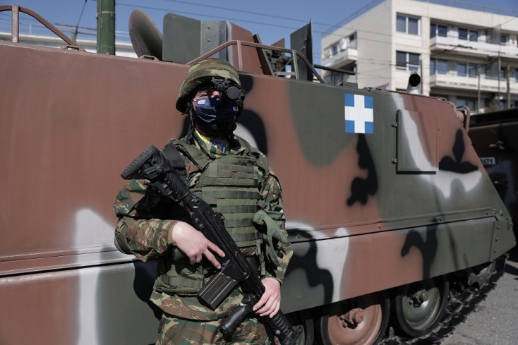 [351443] ΣΤΡΑΤΙΩΤΙΚΗ ΠΑΡΕΛΑΣΗ ΣΤΗΝ ΑΘΗΝΑ ΓΙΑ ΤΗΝ ΕΘΝΙΚΗ ΕΠΕΤΕΙΟ ΤΗΣ 25ης ΜΑΡΤΙΟΥ 1821 (ΒΑΣΙΛΗΣ ΡΕΜΠΑΠΗΣ/EUROKINISSI)