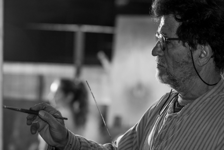 Γιάννης Στεφανάκις: Ο ζωγράφος, χαράκτης και εκδότης του «Νέου Επιπέδου» περιγράφει την καθημερινότητά του τις ημέρες του κορωνοϊού