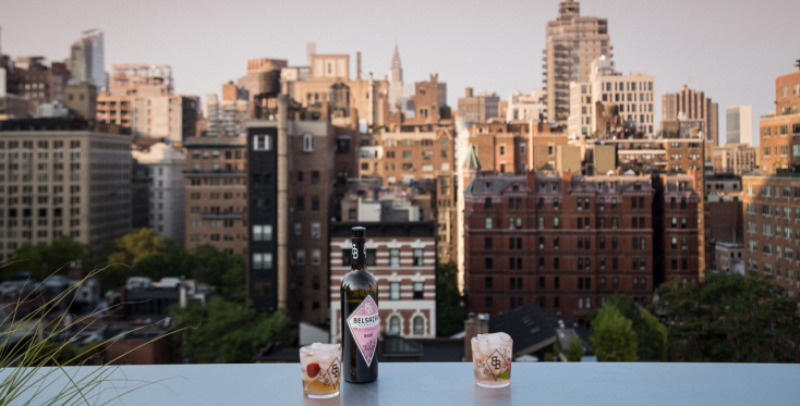 Όλα τα Belsazar έχουν εκχυλίσματα από βότανα, μπαχαρικά, άνθη και φλούδες που δίνουν ως αποτέλεσμα γεύσεις και αρώματα μοναδικά σε κάθε ποικιλία - όπως και οι διάφορες γειτονιές του Βερολίνου.