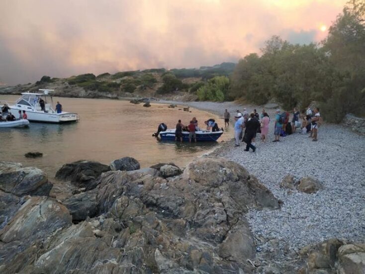 Φωτιά στη Σάμο 