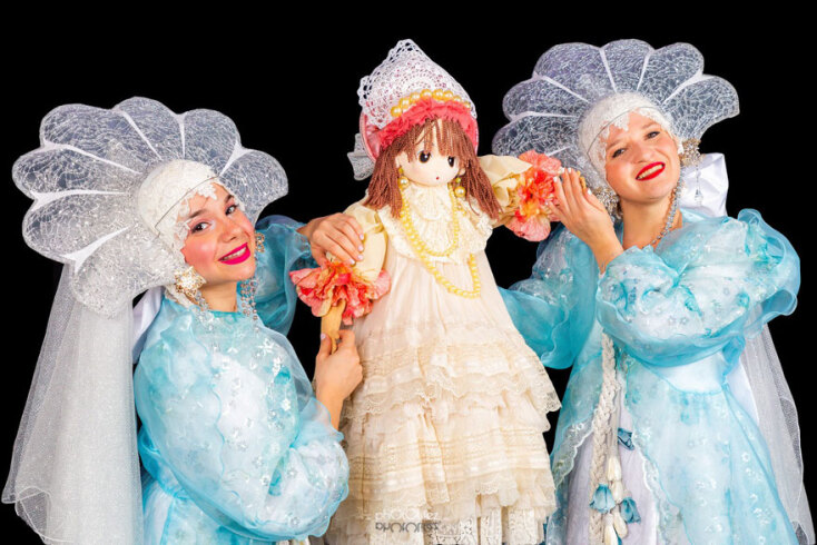 «Ο Τσάρος με τη μακριά γενειάδα», Κάρμεν Ρουγγέρη