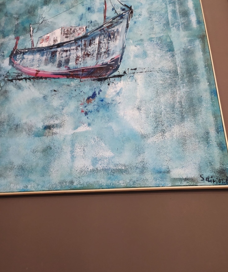 #menoumespiti με την Athens Voice:  Ο εικαστικός Σωτήριος Αντωνιάδης μέσω κορωνοϊού μένοντας μέσα μετέφερε το εργαστήριο του στο σπίτι και έτσι γεννήθηκε η σειρά «Τα» του Νερού