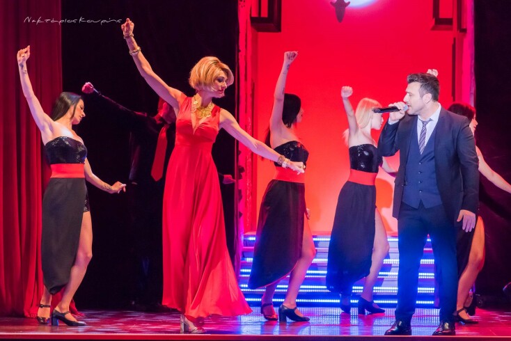 Η Ζέτα Δούκα και ο Γιάννης Πλούταρχος στην θεατρική παράσταση «Γοργόνες και Μάγκες»