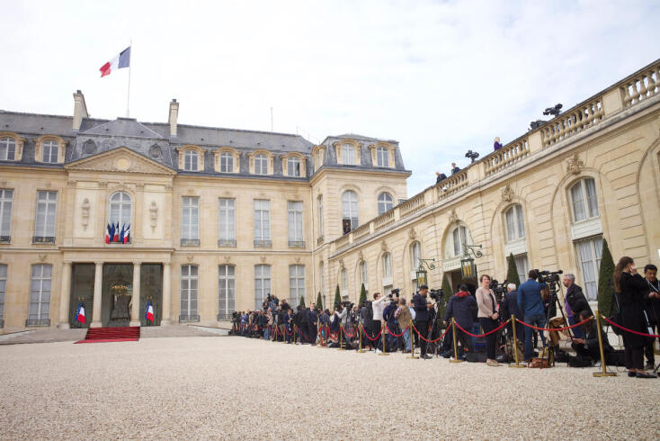 GONZALO FUENTES / POOL	