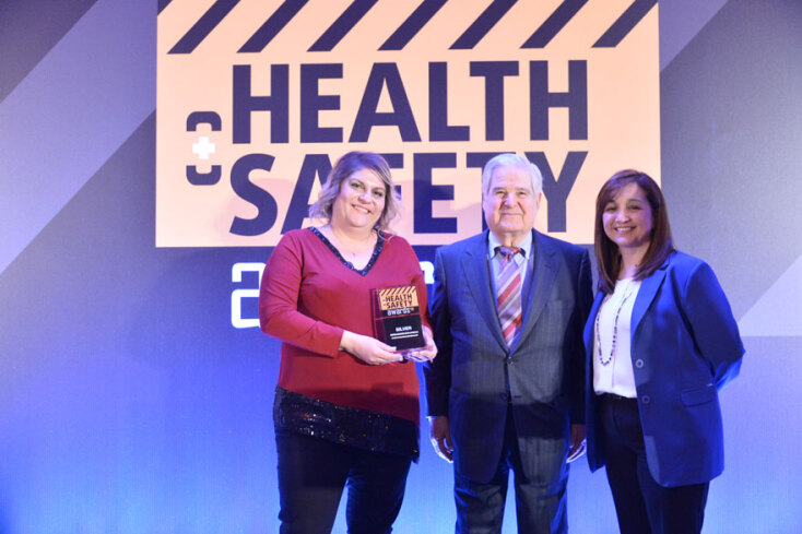 η Μηχανικός Υγείας Ασφάλειας &amp; Φύλαξης κ. Ε. Κουτίβα και η Διευθύντρια Υγείας, Ασφάλειας, Περιβάλλοντος &amp; Φύλαξης κ. Ν. Αργυροπούλου