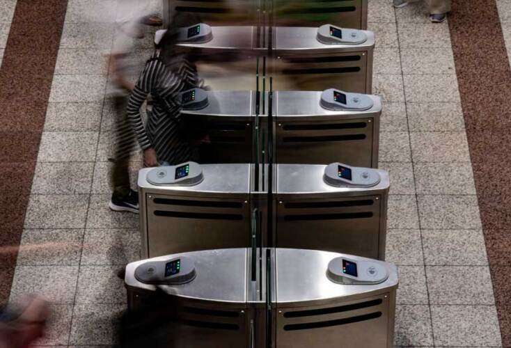 Ηλεκτρονικό εισιτήριο © Πέτρος Καλφαμανώλης