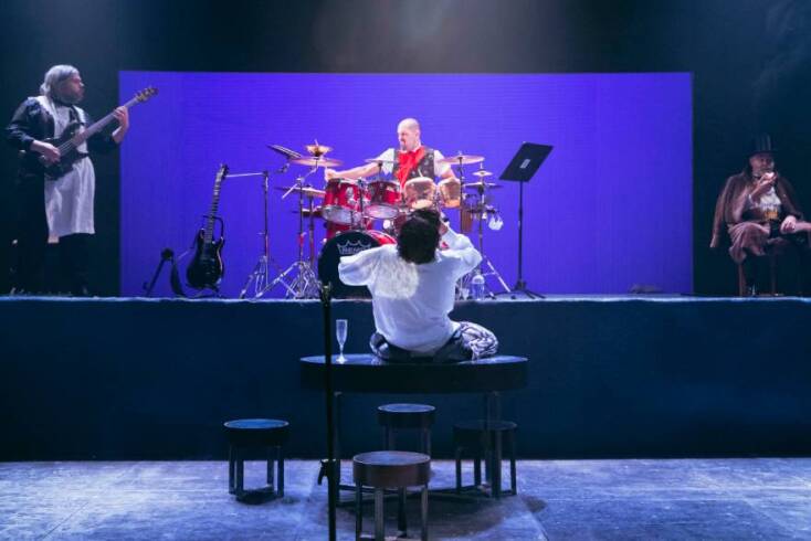 «Οι παίχτες» του Νικολάι Βασίλιεβιτς Γκόγκολ στο θέατρο Κιβωτός σε σκηνοθεσία Γιώργου Κουτλή