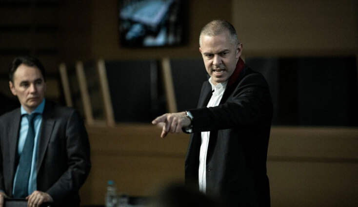 Χρήστος Λούλης, Ενήλικοι στην αίθουσα