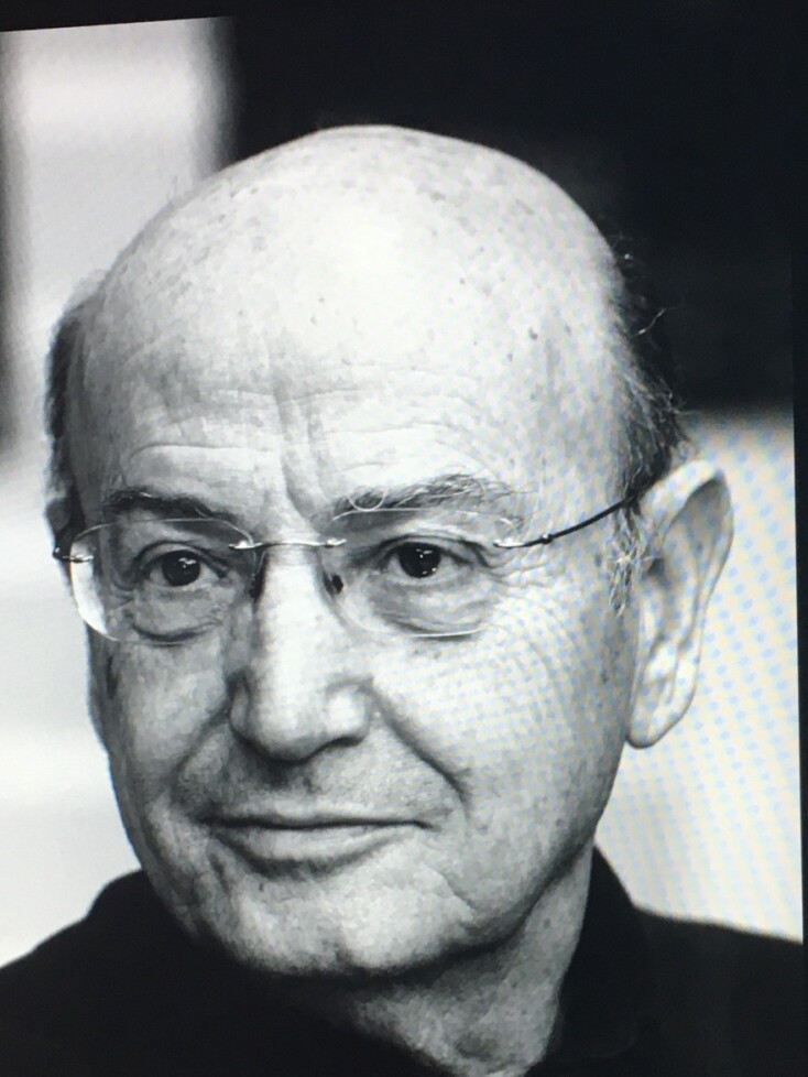 agelopoulos.jpg